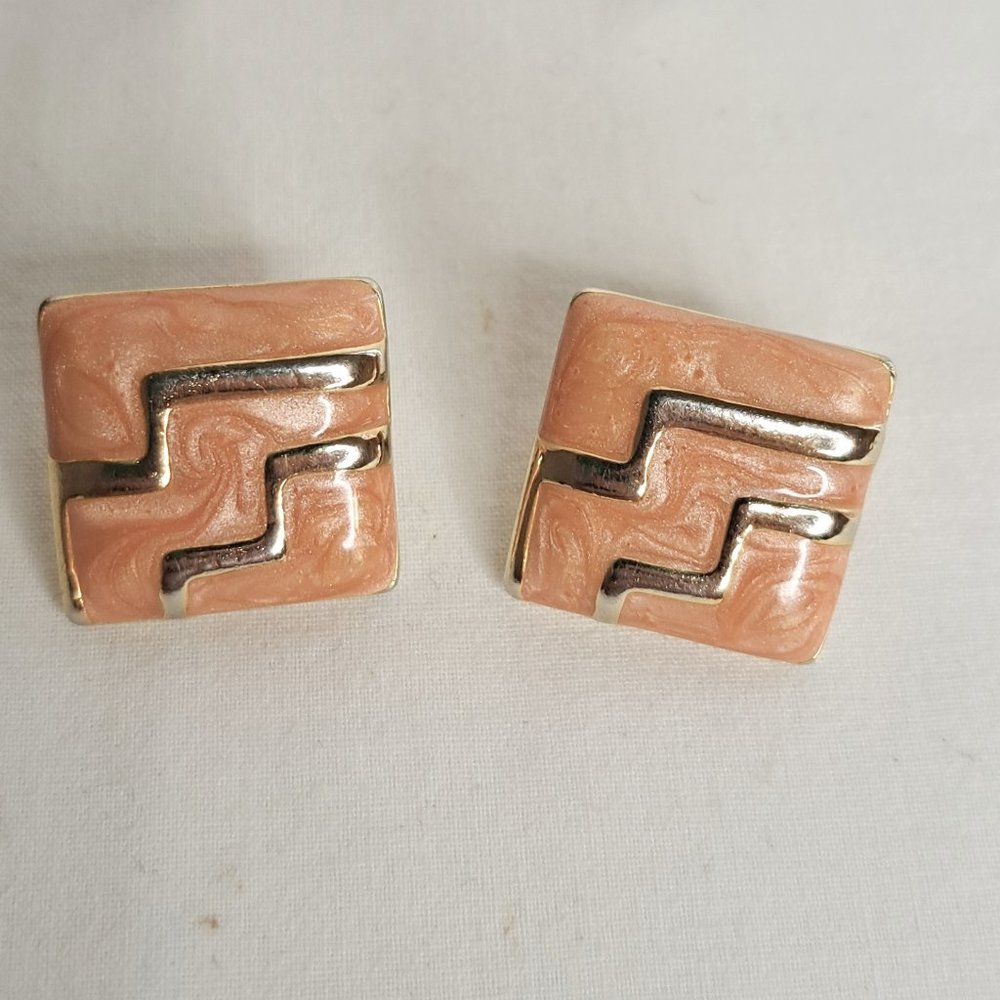 Set of 2 VINTAGE 80S Statement Clip Earrings - Picture 2 of 6